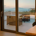 Seaside Volter Villa *