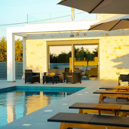 Seaside Volter Villa