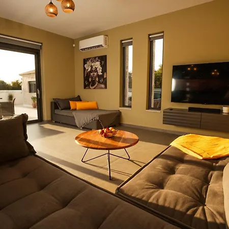 Seaside Volter Villa *