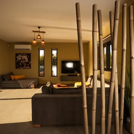 Seaside Volter Villa Kypseli