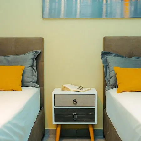 Seaside Volter * Kypseli